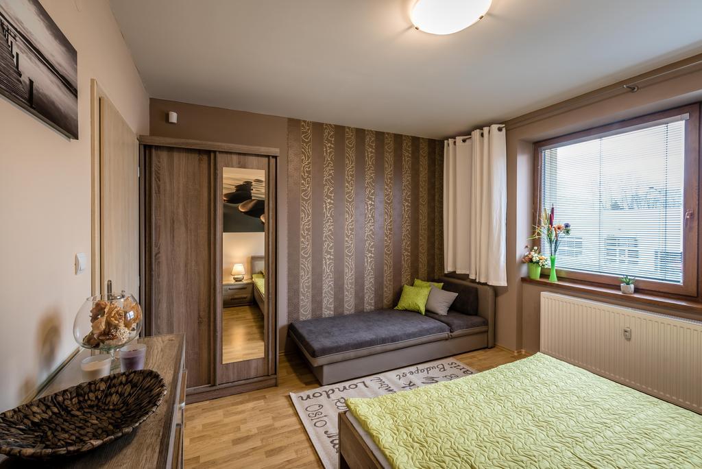 Apartman Elegance Liptovsky Mikulas Exterior photo